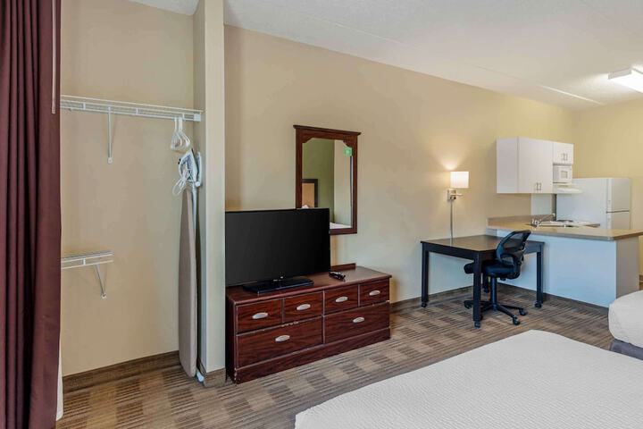 Extended Stay America Select Suites Chicago OHare