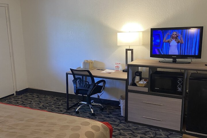 Ramada by Wyndham West Atlantic City