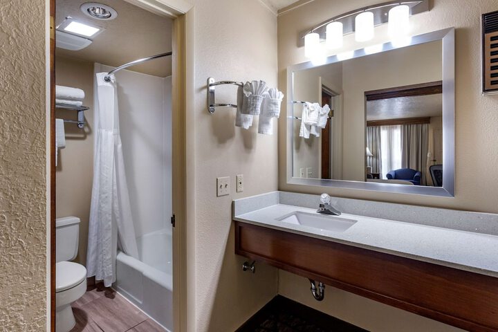 Room 21 of 30