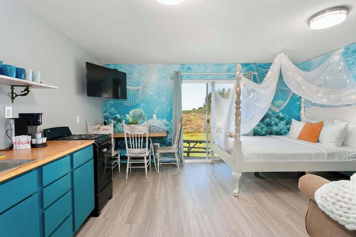 Breakwater Resort