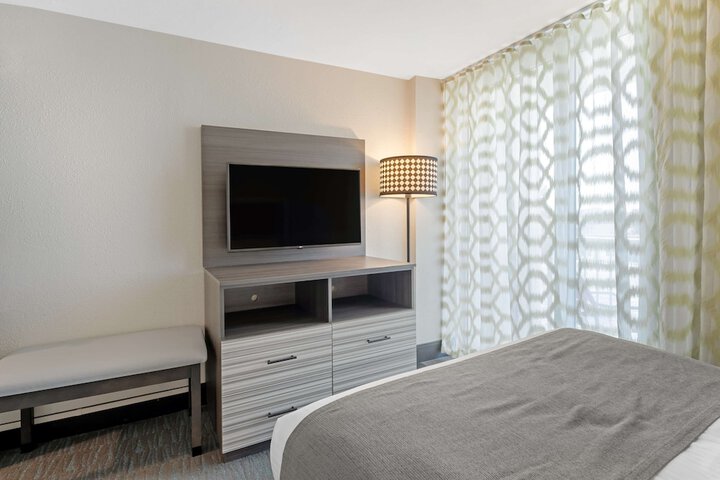 Best Western Plus Daytona Inn Seabreeze Oceanfront
