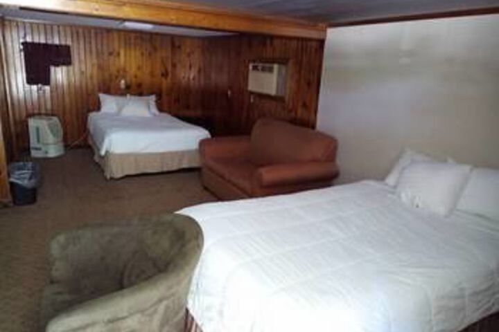 Turkey Creek Lodge and RV