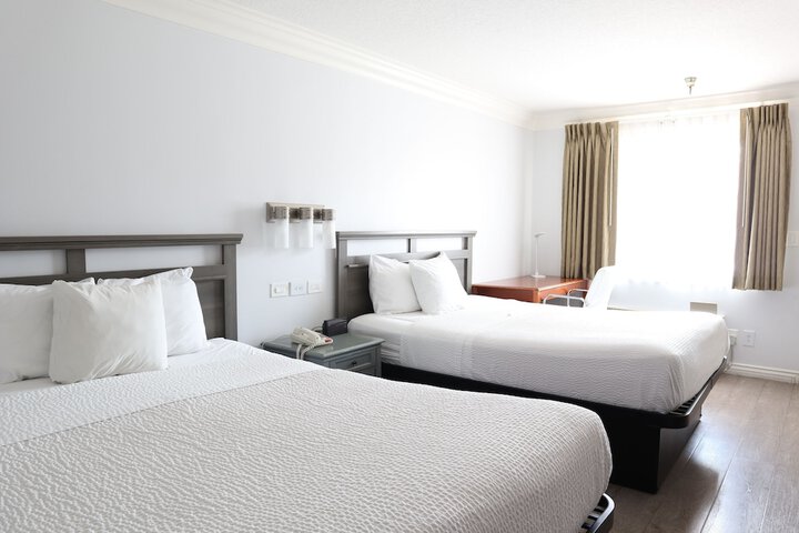 Room 25 of 25
