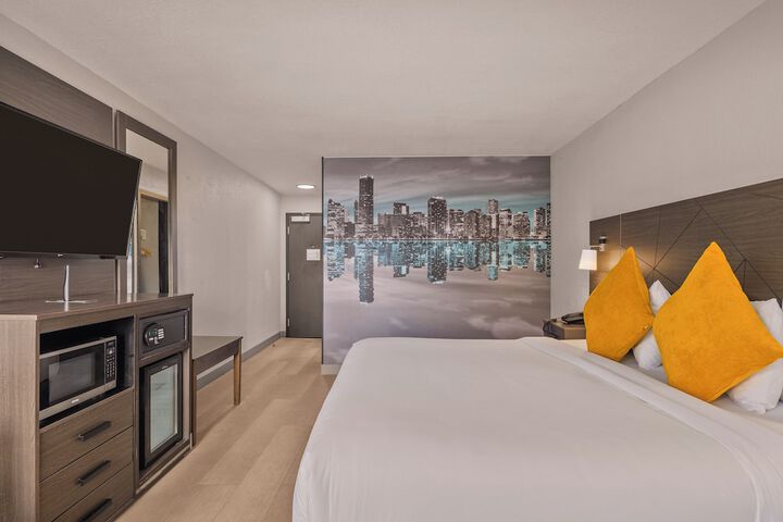 B & B Hotel Miami Airport