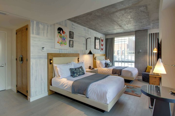 Room 20 of 40