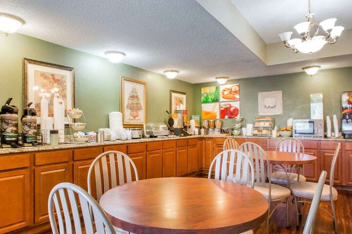 Quality Inn & Suites Ridgeland