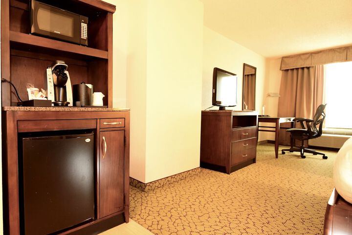 Room 26 of 53