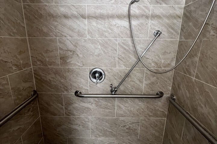 Room 15 of 23