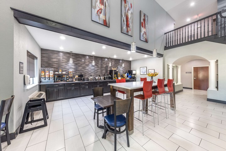 Best Western Atoka Inn & Suites