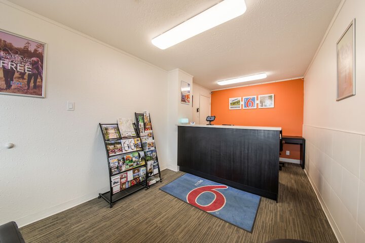 Motel 6 Cranbrook BC