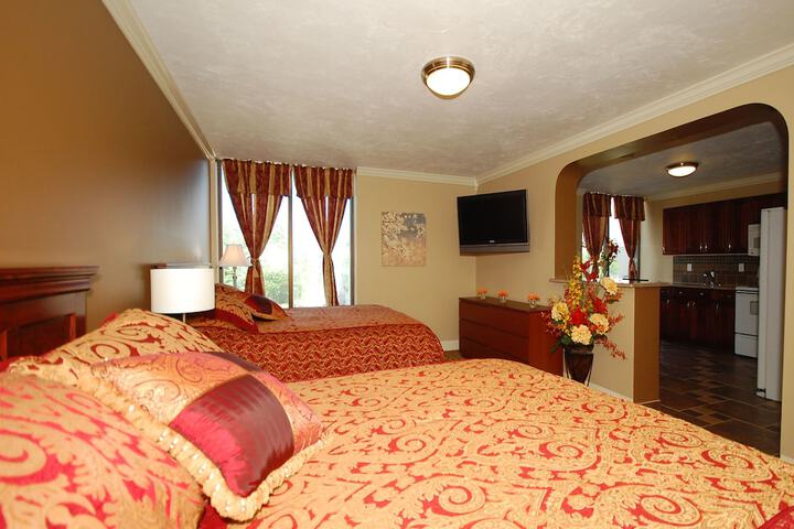Room 16 of 19