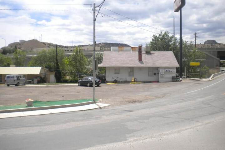 Property Grounds 41 of 41