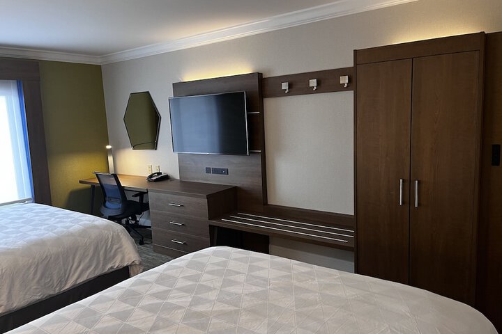 Holiday Inn Express & Suites Williamsport by IHG
