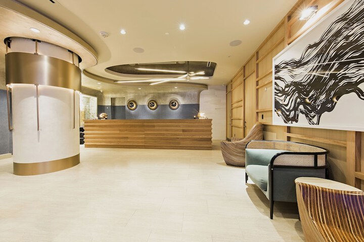 Dream Midtown by Hyatt