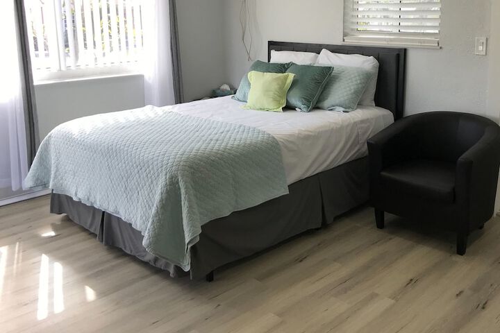 Room 25 of 50