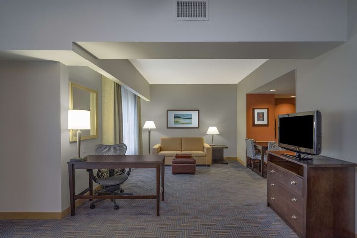 Room 44 of 79