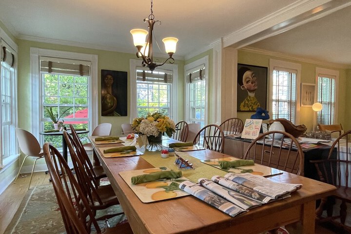 Dining 55 of 68