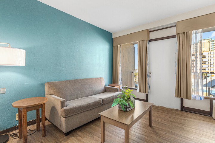 Room 21 of 86