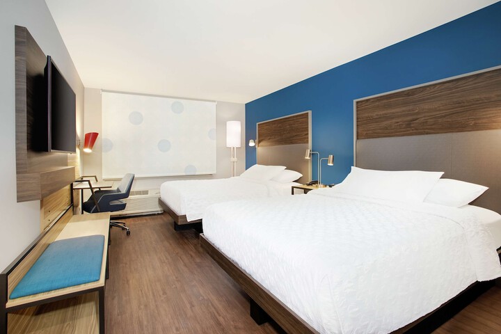 Room 20 of 43