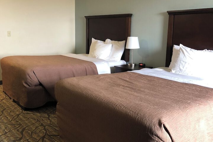 Room 15 of 24