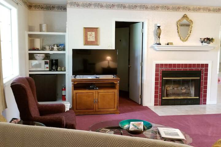 Room 33 of 125