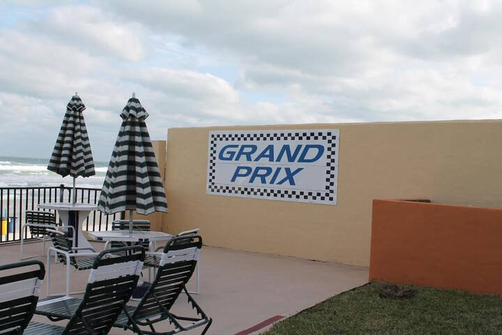 Property Grounds 24 of 33
