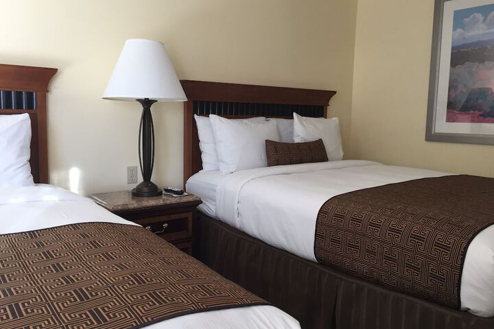 Room 5 of 44