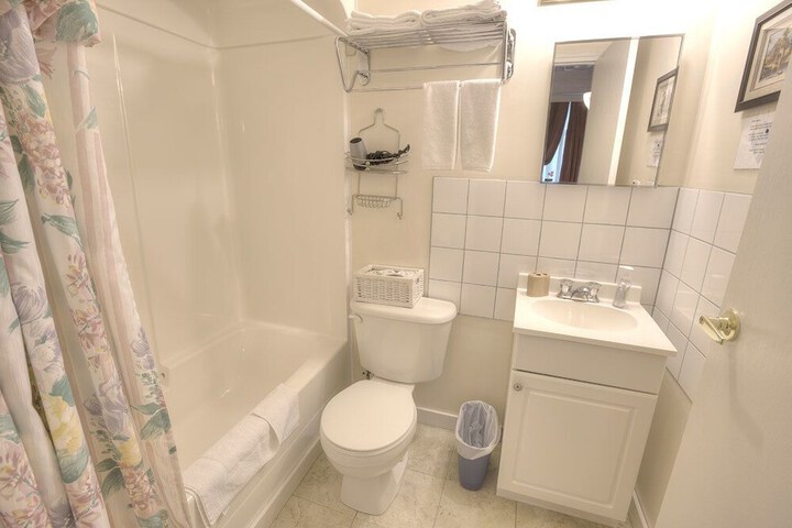 Room 15 of 30