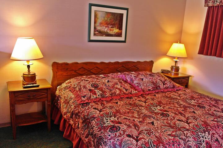 Room 24 of 30
