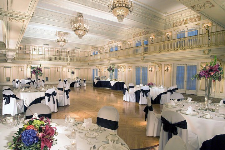Davenport Hotel Autograph Collection