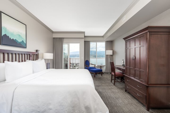 Room 49 of 102