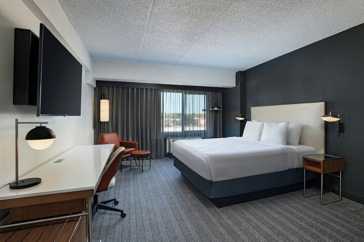 Room 16 of 45