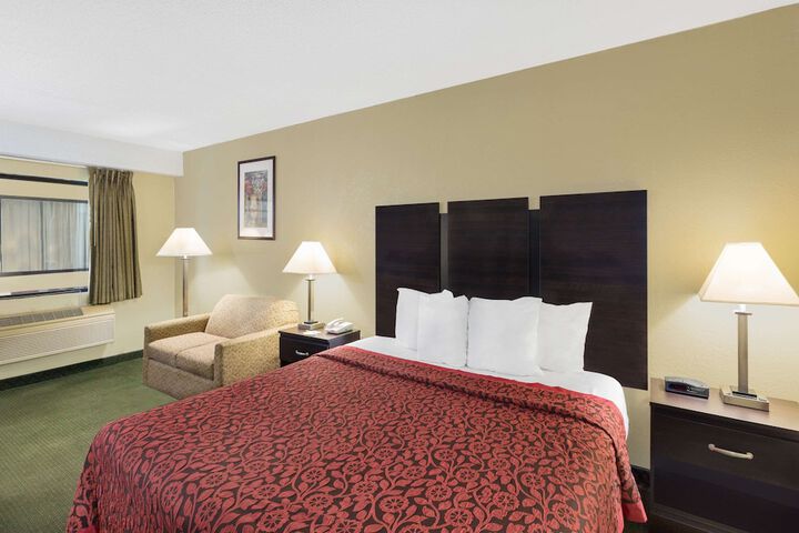 Room 19 of 30