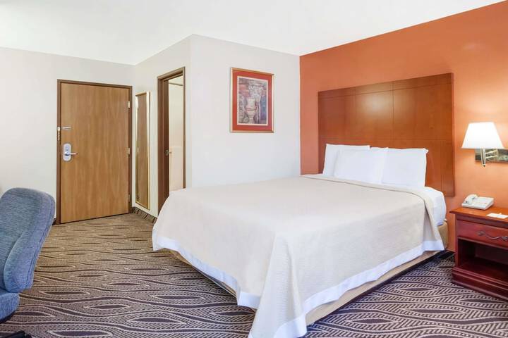 Room 7 of 45