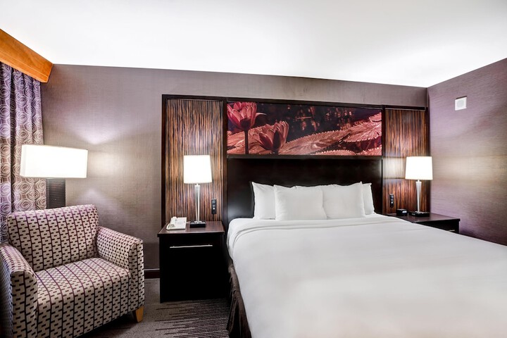 DoubleTree by Hilton Downtown Wilmington - Legal District