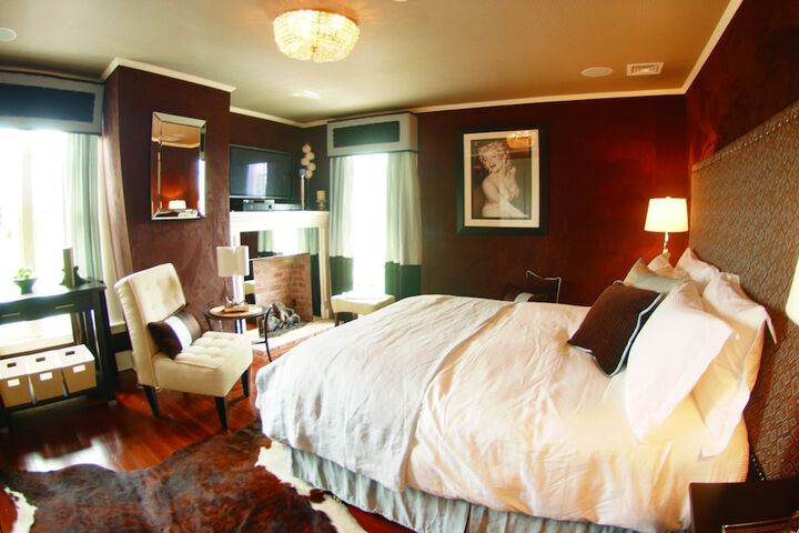 Jedediah Hawkins Inn