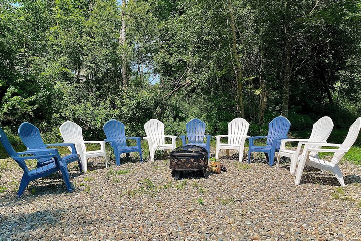 Property Grounds 30 of 32