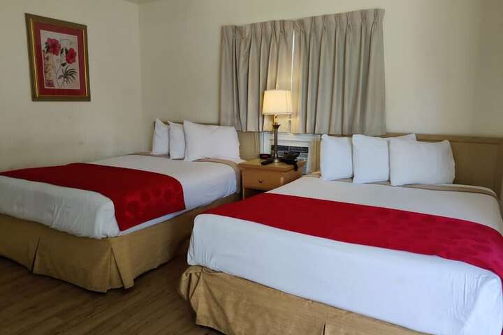 Room 15 of 30