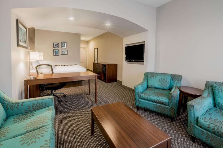 Room 15 of 29