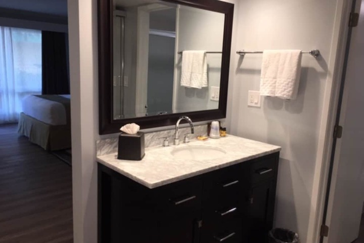Room 17 of 29