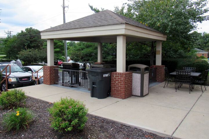 Property Grounds 26 of 28