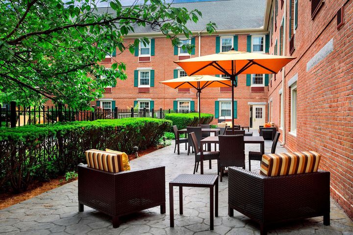 Terrace/Patio 20 of 21