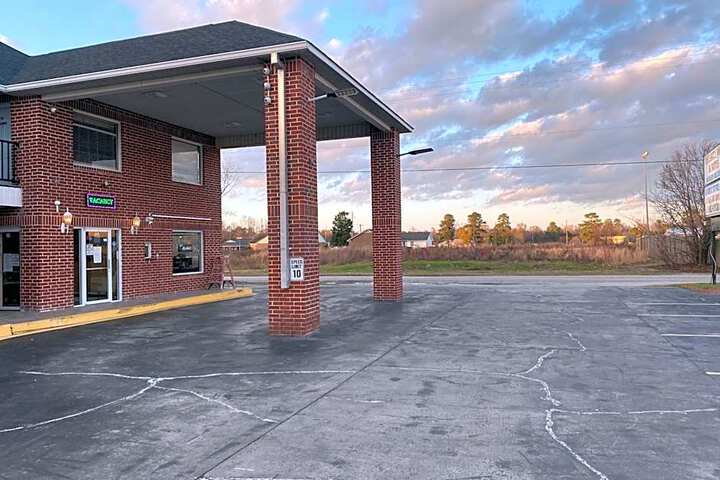 Security Inn and Suites