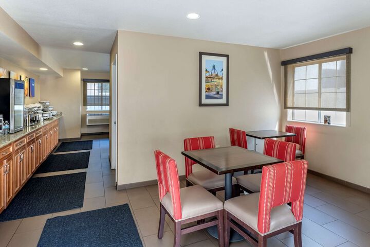 Comfort Inn
