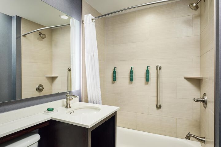 Hotel Alex Johnson Rapid City Curio Collection by Hilton