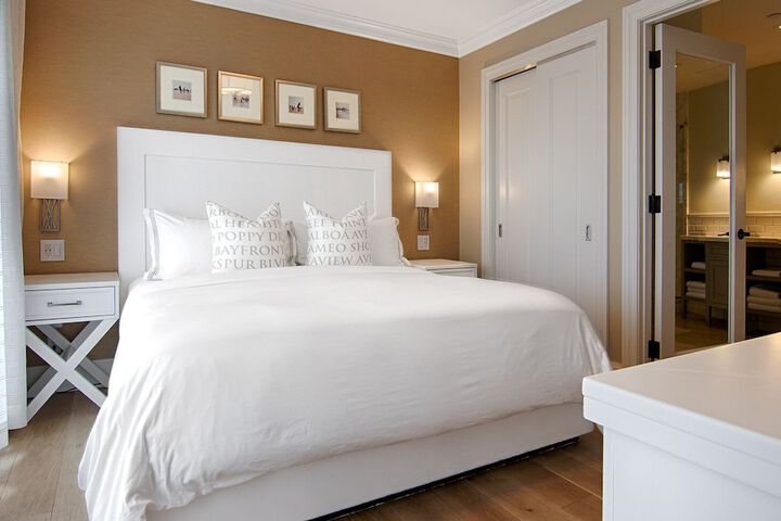 Room 15 of 110