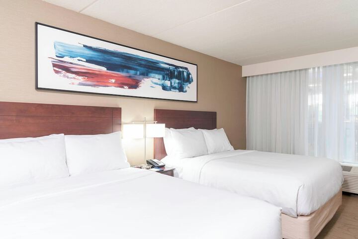 Room 19 of 40