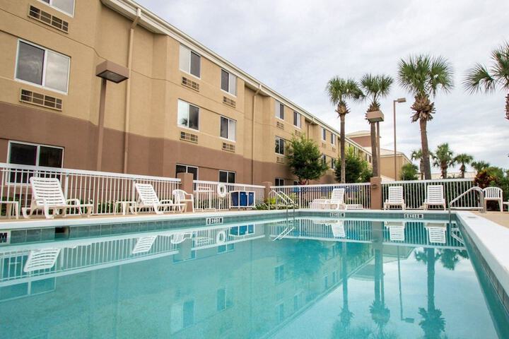 Pool 7 of 72