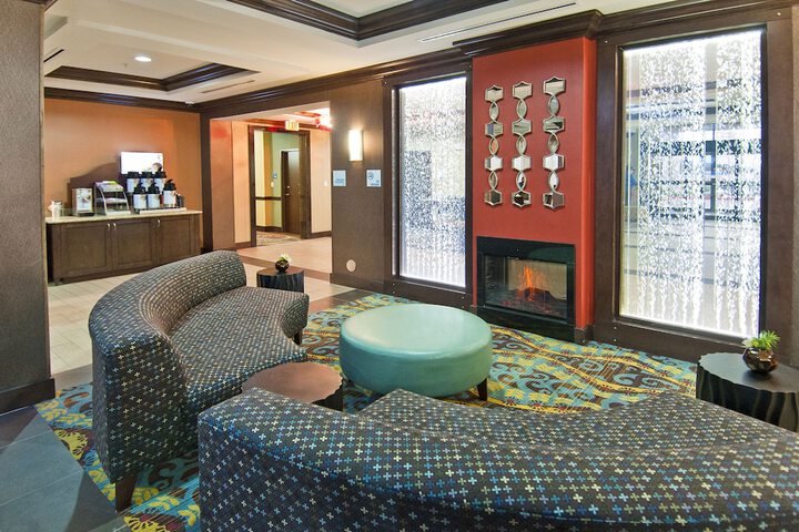 Hotel 6 of 51