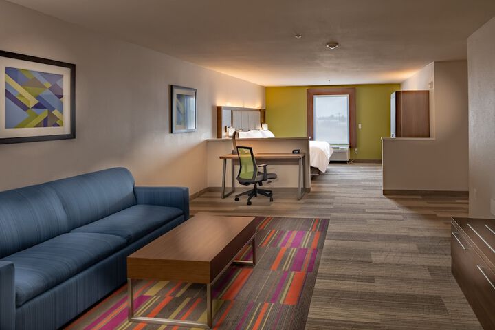 Room 40 of 64